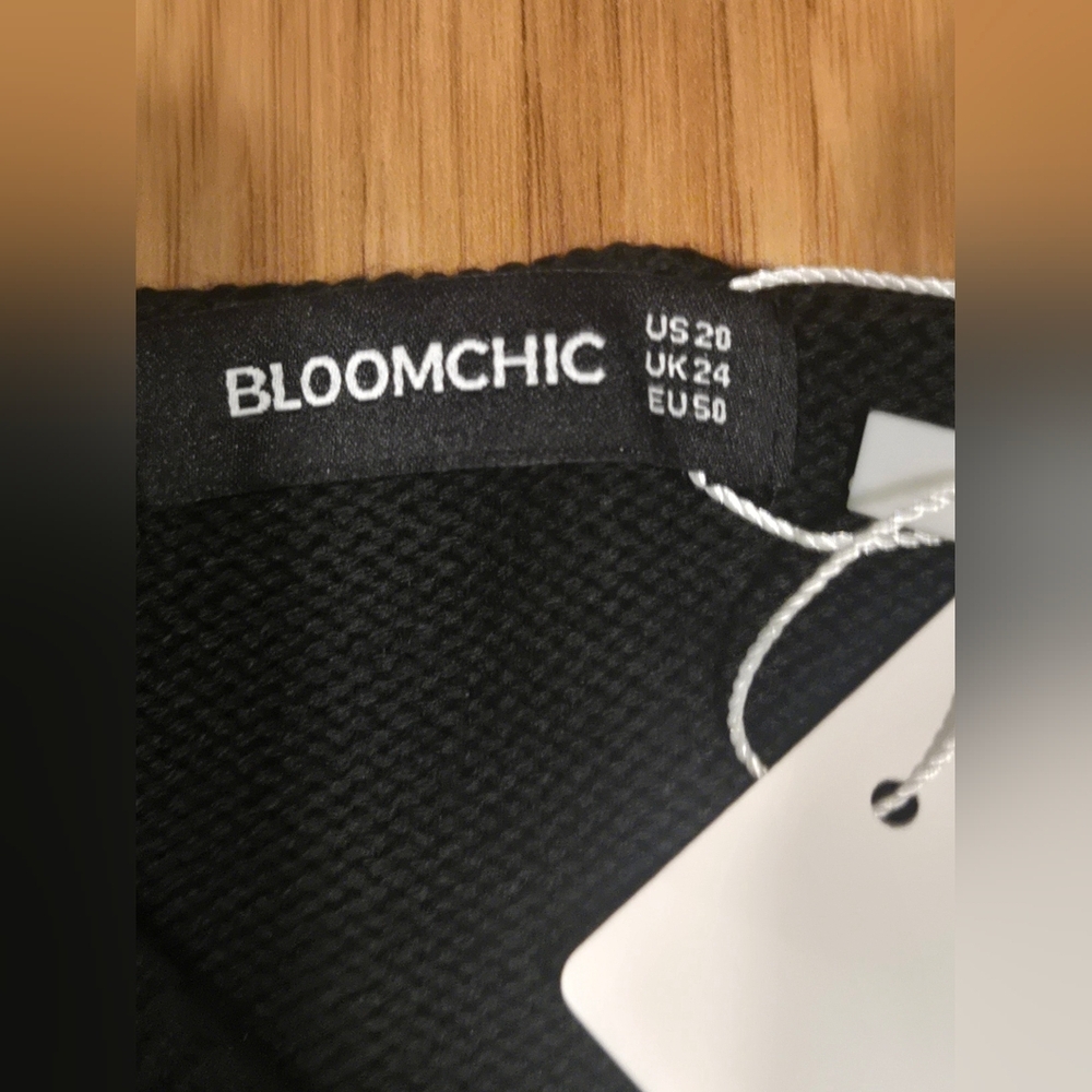 NWT Bloomchic Black Oversized Ribbed Sweater - Picture 5 of 8